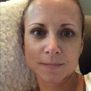 Meet your Posher, Stacy